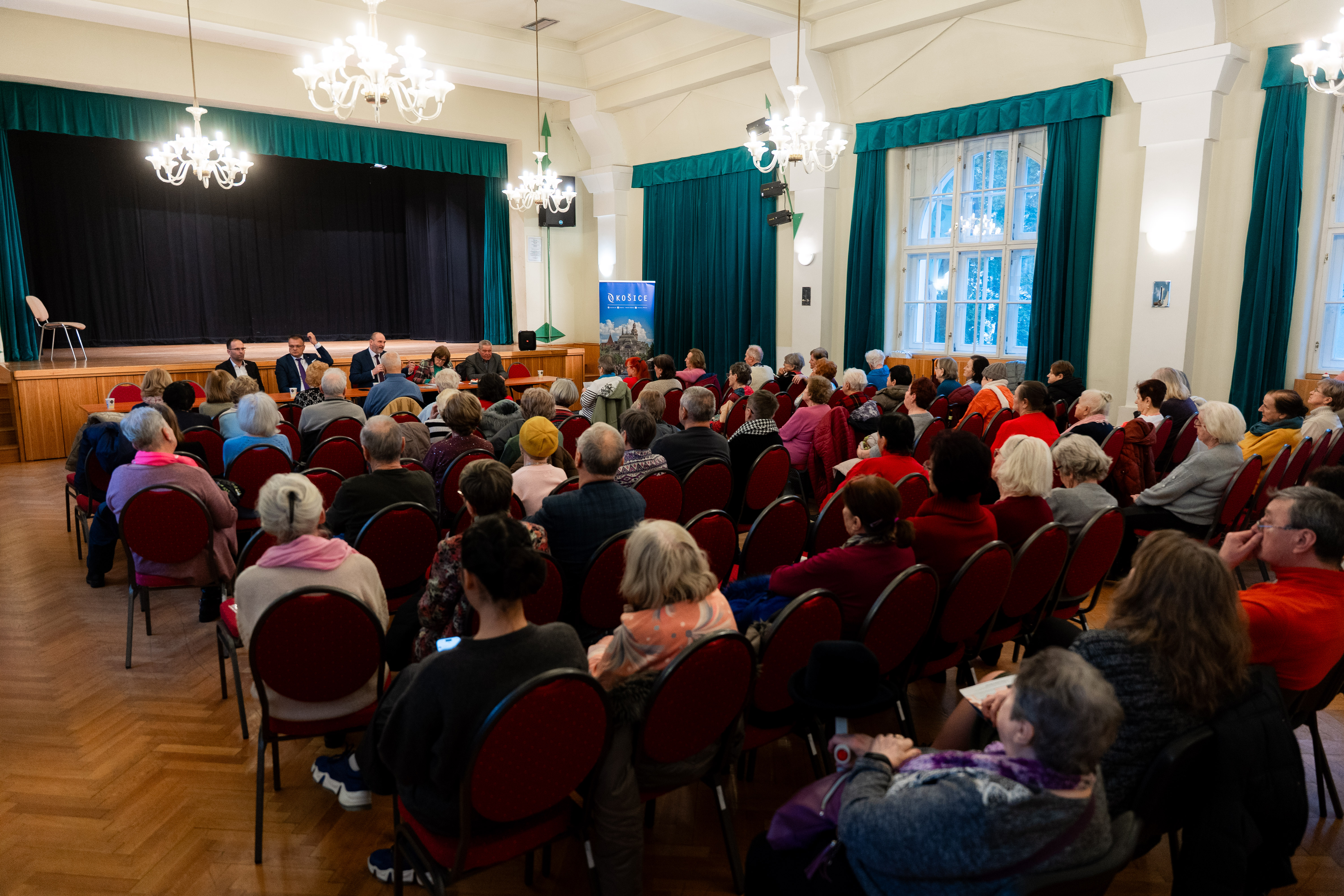 Navsteva seniorskeho klubu DC Stare mesto-25